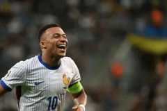 拜仁五连胜领跑德甲，凯恩双响助球队巩固榜首优势